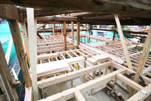 Japan, 1-1 Architects, Holz, Wohnen, Yuki Kamiya, Shoichi Ishikawa, living, Umbau,renovation