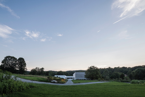 Miguel Quismondo, Cold Spring, New York, Kunstmagazin, Sichtbeton, Ausstellungsraum, indirekte Belichtung, Erweiterung