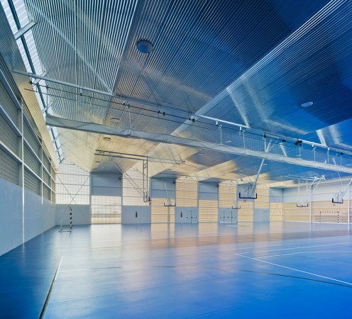 MCEA, Manuel Costoya, Puig den Valls, Ibiza, Sporthalle, Sportzentrum, perforiertes Mauerwerk, Oberflchen