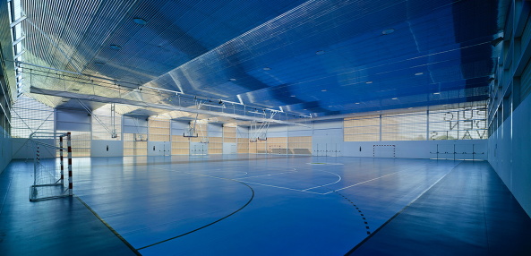 MCEA, Manuel Costoya, Puig d�en Valls, Ibiza, Sporthalle, Sportzentrum, perforiertes Mauerwerk, Oberfl�chen