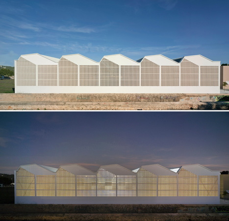 MCEA, Manuel Costoya, Puig d�en Valls, Ibiza, Sporthalle, Sportzentrum, perforiertes Mauerwerk, Oberfl�chen