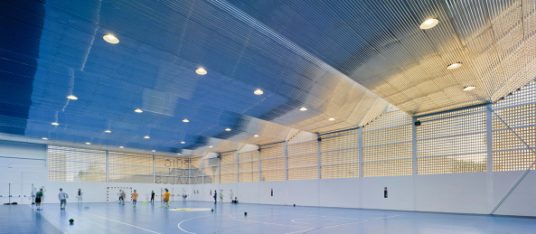 MCEA, Manuel Costoya, Puig d�en Valls, Ibiza, Sporthalle, Sportzentrum, perforiertes Mauerwerk, Oberfl�chen