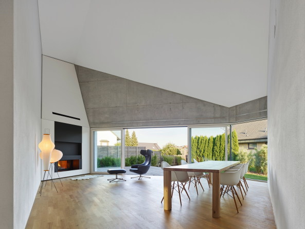 Huser, Husum, Malte und Silja Timm, Haus Hochleitner, LP Architektur, Haus am Bumle, Bernardo Bader, Schaeffer Architecture and Technology, Haus E 20, Pliezhausen, Steimle Architekten