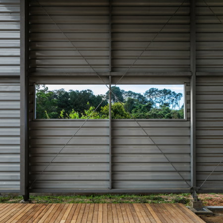 Andrade Morettin Arquitetos, T.R. Residence, Wohnhaus, Dach, Haus im Haus, Carapicuiva, Brasilien, So Paulo