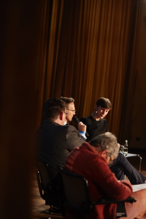 Architecture Matters, Nadin Heinich, plan A, M�nchen, Christiane Thalgott, Erion Veliaj, Elisabeth Merk, Julian Nida-R�melin , Saskia van Stein, Chris Dercon, Reinier de Graaf, J�rgen Bruns-Berentelg, Hafen City, Ulrich H�ller, Andrej Holm, Carsten Loll