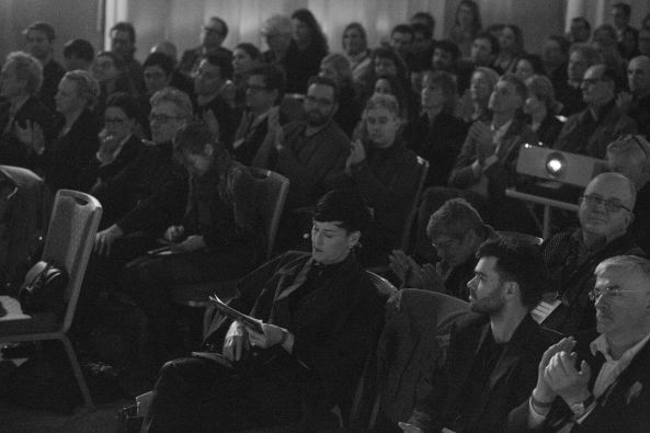 Architecture Matters, Nadin Heinich, plan A, M�nchen, Christiane Thalgott, Erion Veliaj, Elisabeth Merk, Julian Nida-R�melin , Saskia van Stein, Chris Dercon, Reinier de Graaf, J�rgen Bruns-Berentelg, Hafen City, Ulrich H�ller, Andrej Holm, Carsten Loll