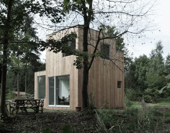 Pushing the Limits: Haus am See von NKBAK, Nicole Kerstin Berganski und Andreas Krawczyk