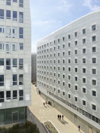 Roland Halbe, Fuksas, Marseille, Hafen, Quartier, Tranformationsgebiet, Masterplan, Hotel, Theater, Luc Besson