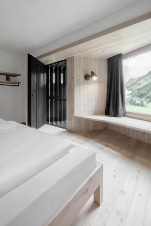 Alpenhotel in Sdtirol von Pedevilla Architekten