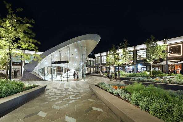 Einkaufszentrum, Bibliothek und Parkhaus von ACME in Melbourne