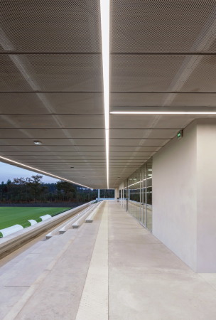 OLGGA Architekten, Atelier CAMBIUM, Saint-Paul-ls-dax, Frankreich, Sportanlage, Tribne, Landschaftspark, Naturschutzgebiet, Terrassen