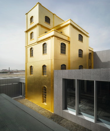 Mailand, fondazione Prada, Rem Koolhaas, OMA, Ausstellung, Museum, Kunst, Brennerei, Bestand, Nutzungserweiterung, Flexibilitt