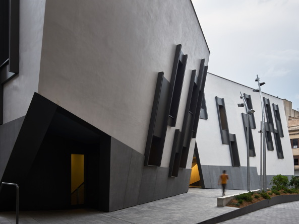 Catalunya, Tortosa, Estudio Carme Pins, Verwaltung, Behrde