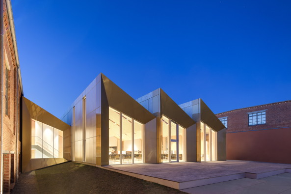 August Horch Museum, Zwickau, Atelier Brckner, Sanierung, Erweiterung, Cafe, Blech