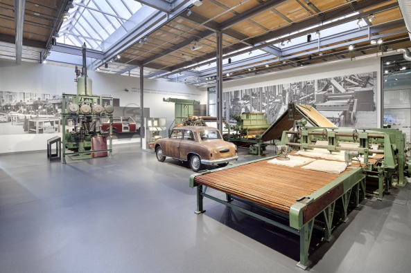 August Horch Museum, Zwickau, Atelier Brckner, Sanierung, Erweiterung, Cafe, Blech