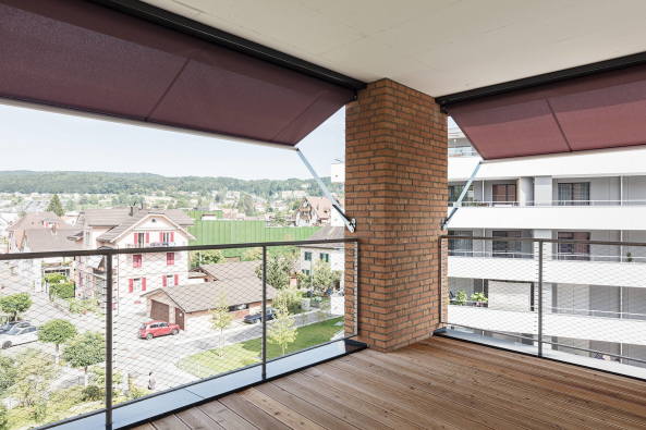 Klinker, Wohnungsbau, im Grnen, Backstein, Loggia