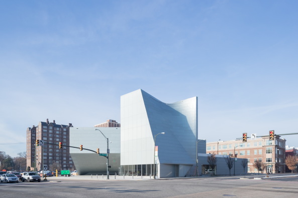 Institute for Contemporary Art, Steven Holl, Richmond, Virginia, Neubau, Fertigstellung, 2018, Milchglas