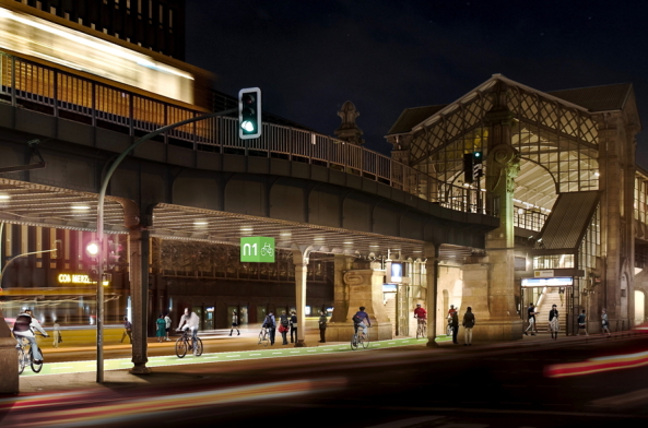 Kreuzung B�lowstra�e. Gut beleuchtet auch bei Nacht durch die Stadt