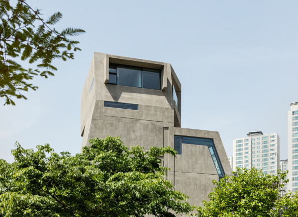 Busan Times, Moonbalsso, Moon Hoon, Owl, Eule, concrete, Beton, Hybrid, Wohnhaus