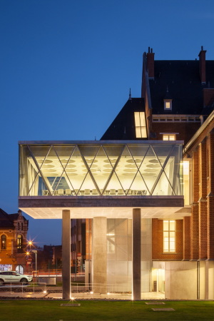 Halle, Belgien, Sozialamt, WAW architects, Umbau, Sanierung