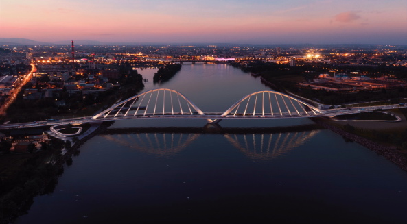 UNStudio und Buro Happold Engineering, Danube, Budapest, bridge, competition, Zaha Hadid, Leonhardt Andr� Partner