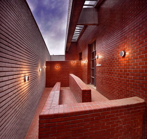 Backstein, Brick, Stephane Paumiere Architects, Amit Pasrichi, Botschaft, franko-deutsche Botschaft, Dhaka, Louis Kahn