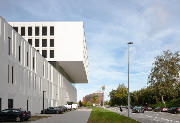 Unigeb�ude von Abscis Architecten