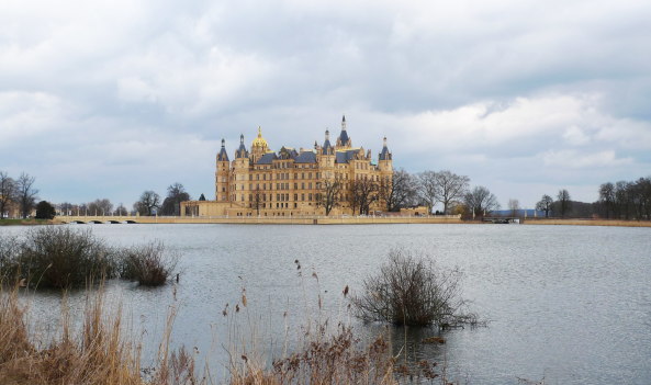 Seit 2014 ist das Schweriner Residenzensemble ein Kandidat Deutschlands fr das UNESCO-Weltkulturerbe.