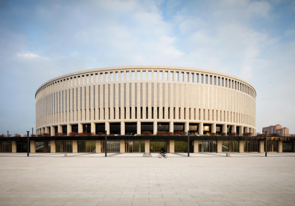Sieht auf den ersten Blick fast so aus wie das Olympia-Stadion in Berlin: das Fußballstadion von gmp • Gerkan Marg und Partner in Krasnodar