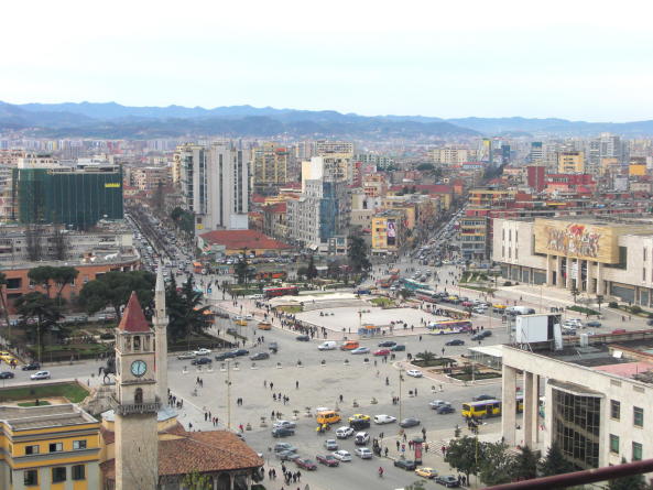 Preis: Skanderbeg Platz in Tirana von 51N4E (Brssel)
