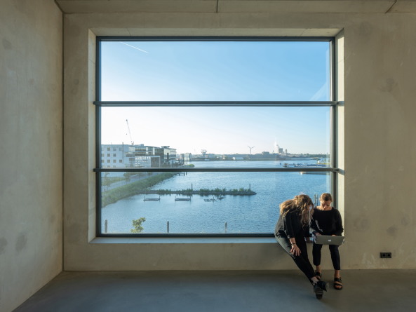 Brogebude in Amsterdam von MVRDV