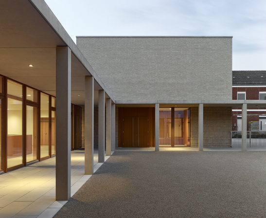 Gemeindezentrum von Vllmar und Pahl