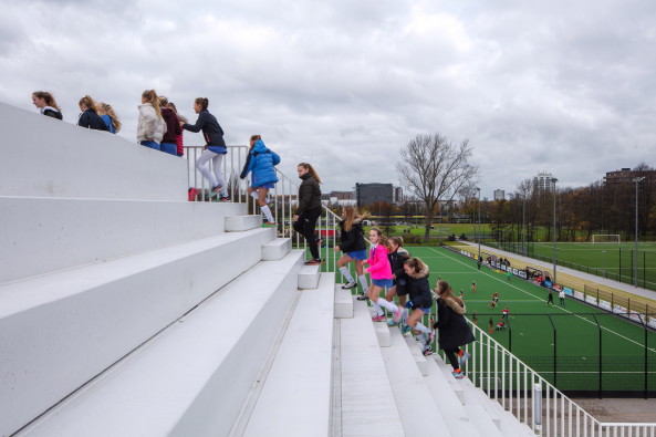 Clubhaus von NL Architects in Rotterdam