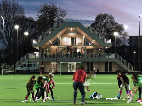 Clubhaus von NL Architects in Rotterdam