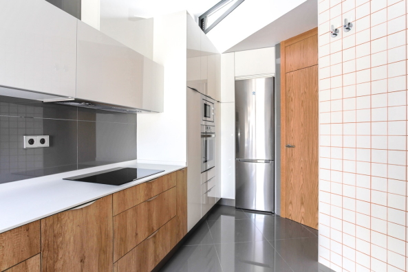 Sergio Sebastin Franco, Leciena, Calle Baja, Holz, MM House