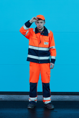 Ein Preis: Werkstoff- und Straenreinigungsdepot Nord in Augsburg, Knerer und Lang Architekten, Bauherr: Abfallwirtschafts- und Straenreinigungsbetrieb Augsburg