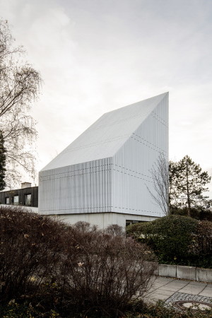 Ein Preis: Studio 17A Architektur in Knigsbrunn, 17A Architekturtur, Bauherr: Theo Degle