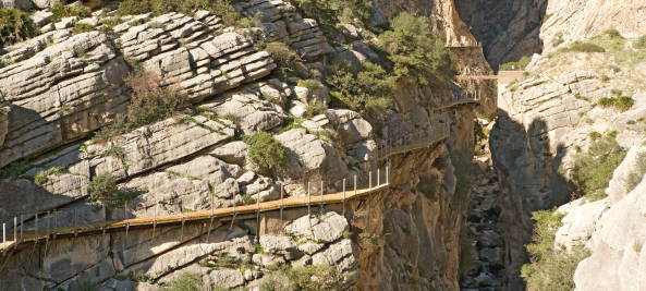 Besucherzentrum und Wanderweg von Luis Machuca Arquitectos