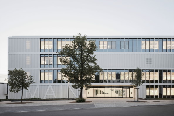 Laborgebude von Heinle, Wischer und Partner