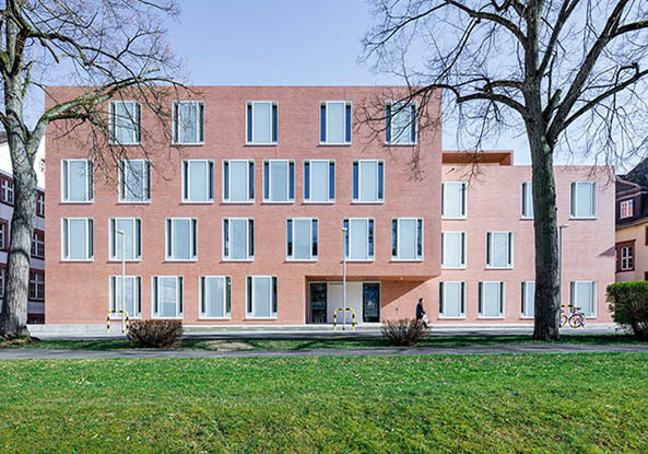 Das neue Medicum der Uni Frankfurt von wulf architekten kostete circa 12,3 Millionen Euro.