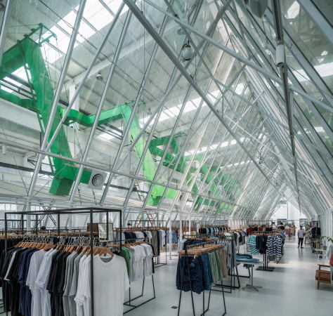 Umgebaute Textilfabrik in Changzhou von Atelier Archmixing