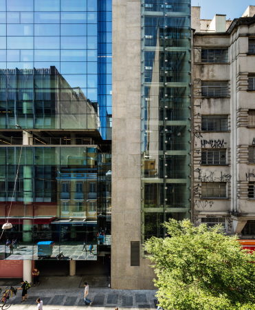 Kulturzentrum in Sao Paulo von Paulo Mendes da Rocha und MMBB architects