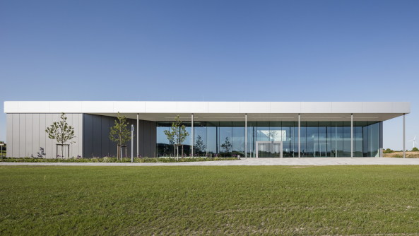 Fabrikgeb�ude in Sachsen von Neugebauer + Roesch