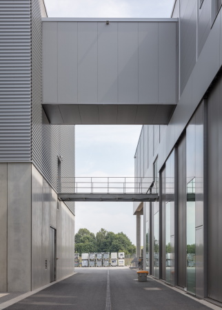 Fabrikgeb�ude in Sachsen von Neugebauer + Roesch