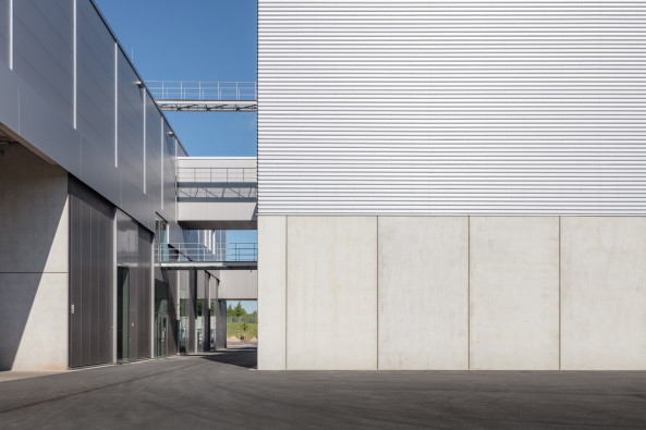 Fabrikgeb�ude in Sachsen von Neugebauer + Roesch