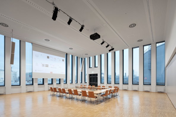 Brogebude nahe Wien von ATP