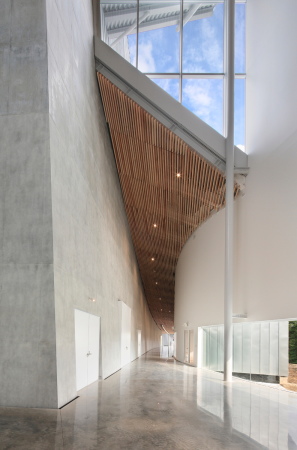 Kulturzentrum von SANAA in Tsuruoka