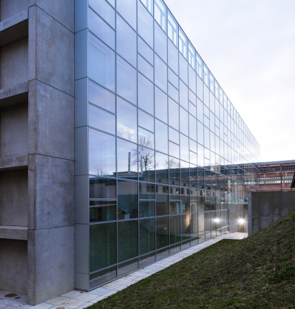 Institut von KAAN Architecten auf dem Campus Paris-Saclay