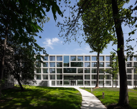 Institut von KAAN Architecten auf dem Campus Paris-Saclay