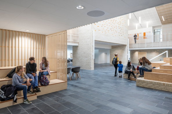 Schulerweiterung von C.F. M�ller Architects in Ikast